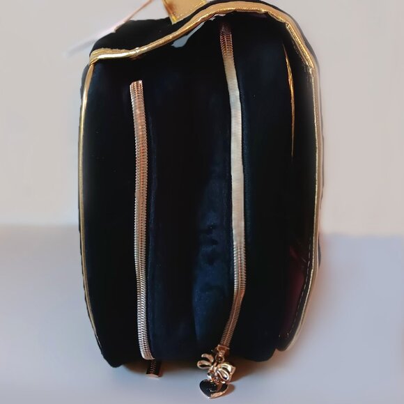 NWT💥 JUICY COUTURE BLACK & GOLD VELOUR LARGE TRAVEL COSMETIC BAG - Picture 3 of 10